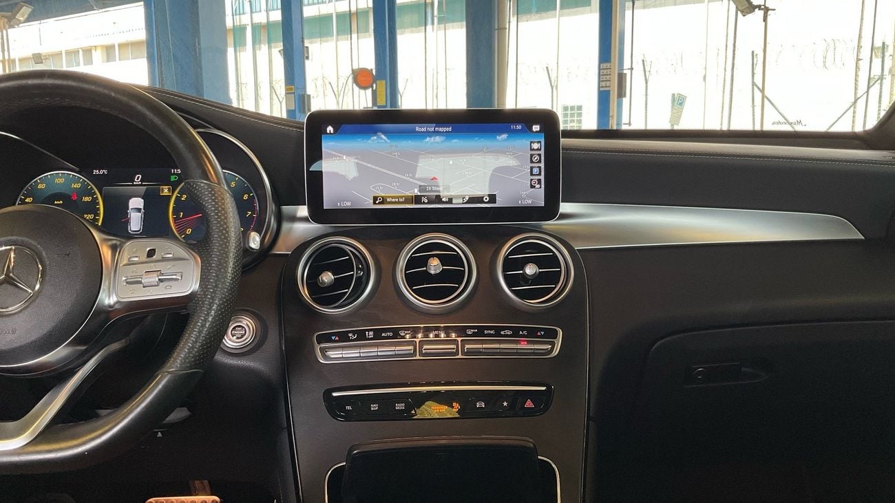 مرسيدس بنز GLC 200 Premium | شامل الضمان | 0 ﺪﻔﻋﺓ ﺃﻮﻟﻯ