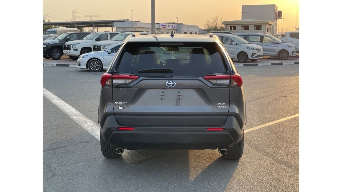 Toyota RAV4 VXR HEV 2021 TOYOTA RAV4 XLE HYBRID FULL OPTIONS IMPORTED FROM USA