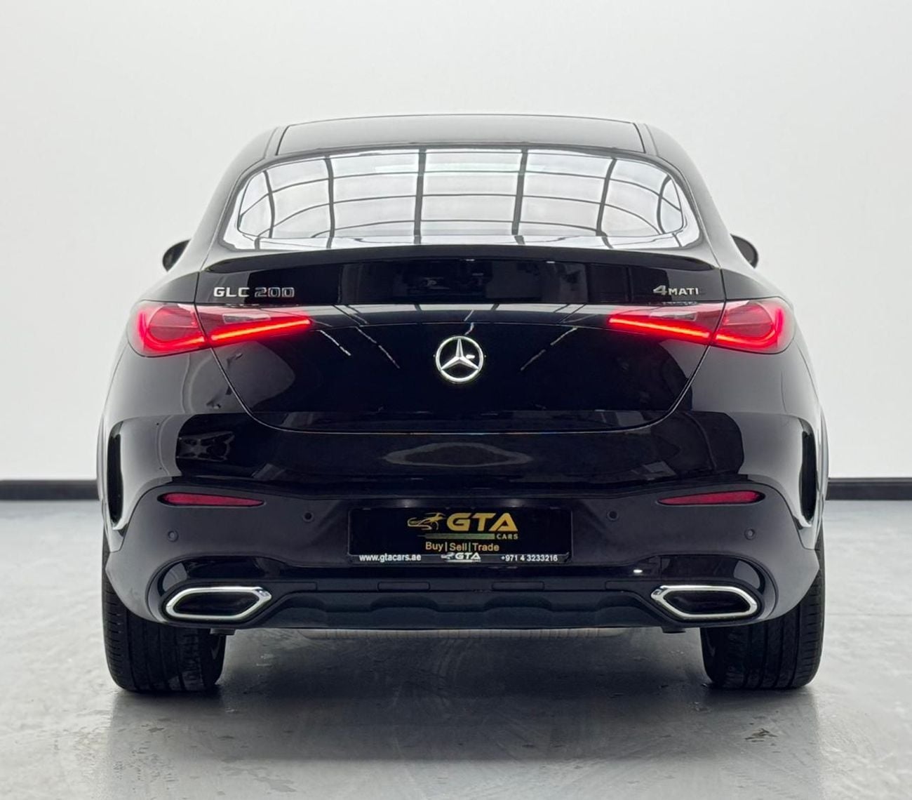 مرسيدس بنز GLC 200 2025 Mercedes-Benz GLC200 AMG 4MATIC Coupe, 2030 Mercedes Warranty and Service Pack, GCC