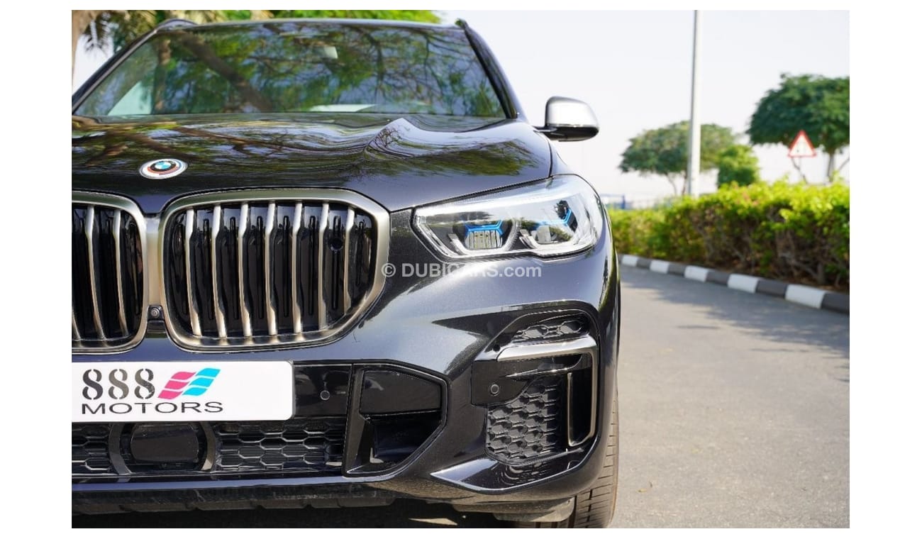BMW X5M 2023 BMW X5 X-Drive 50i 4.4L V8 AWD SUV Black 0Km