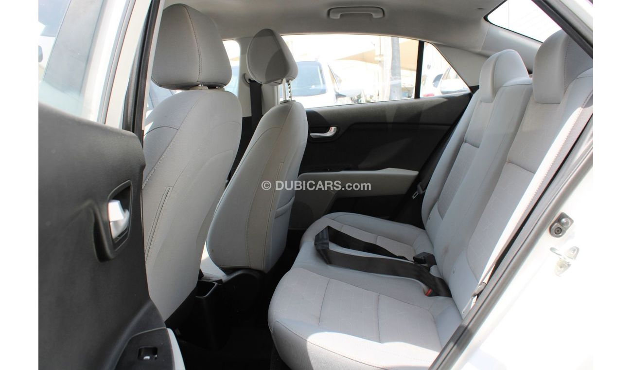 كيا ريو EX مكينة 1400 سي سي - السيارة خليجي - بحالة ممتازة من الداخل والخارج - صبغة وكالة - خالية من الحوادث