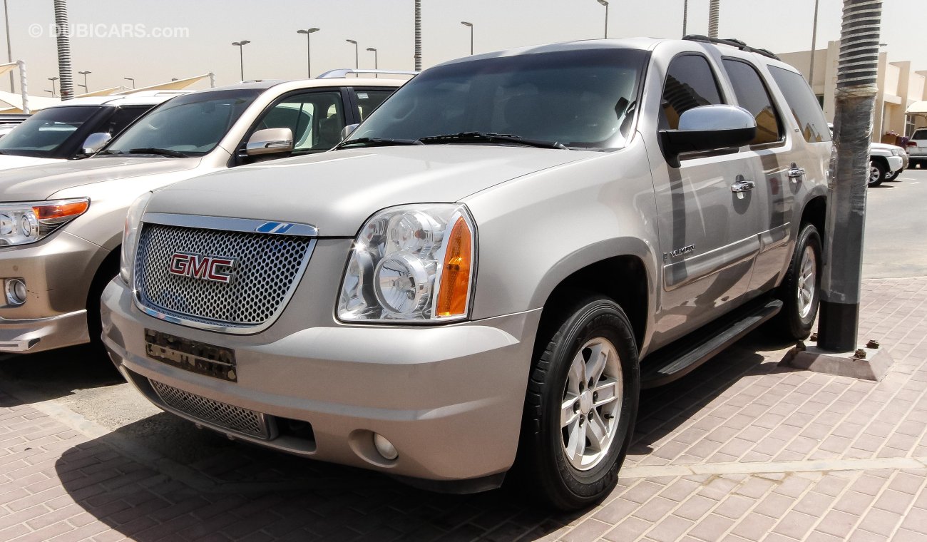 GMC Yukon SLT