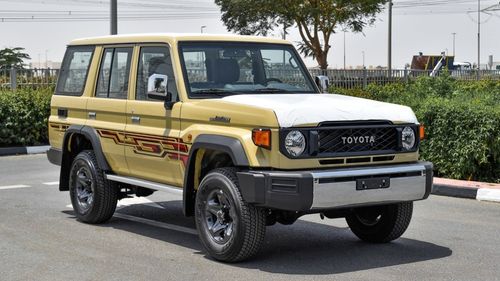 Toyota Land Cruiser 70 TOYOTA GRJ LC 76 HARDTOP 4.0L LX - MT-A - AG4004M6