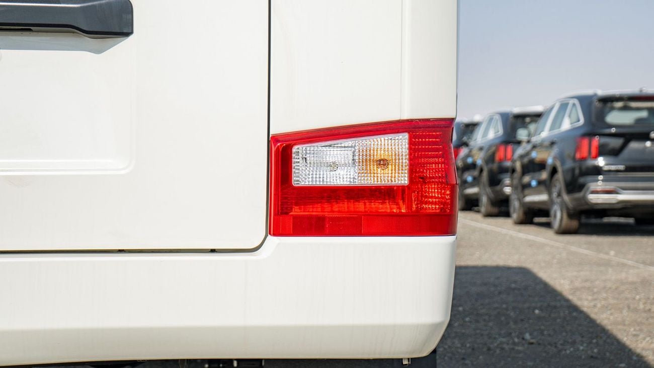 Toyota Coaster 4.2L 30 SEATER