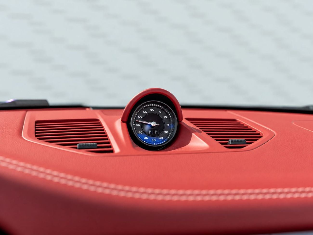 Porsche 911 CARRERA