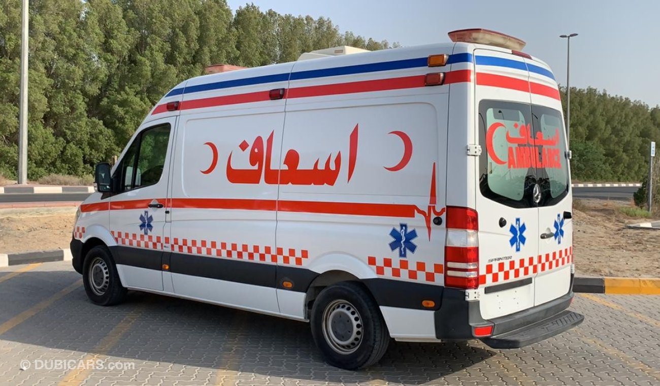 مرسيدس بنز سبرينتر Mercedes Sprinter Ambulance 2015 Ref# 417