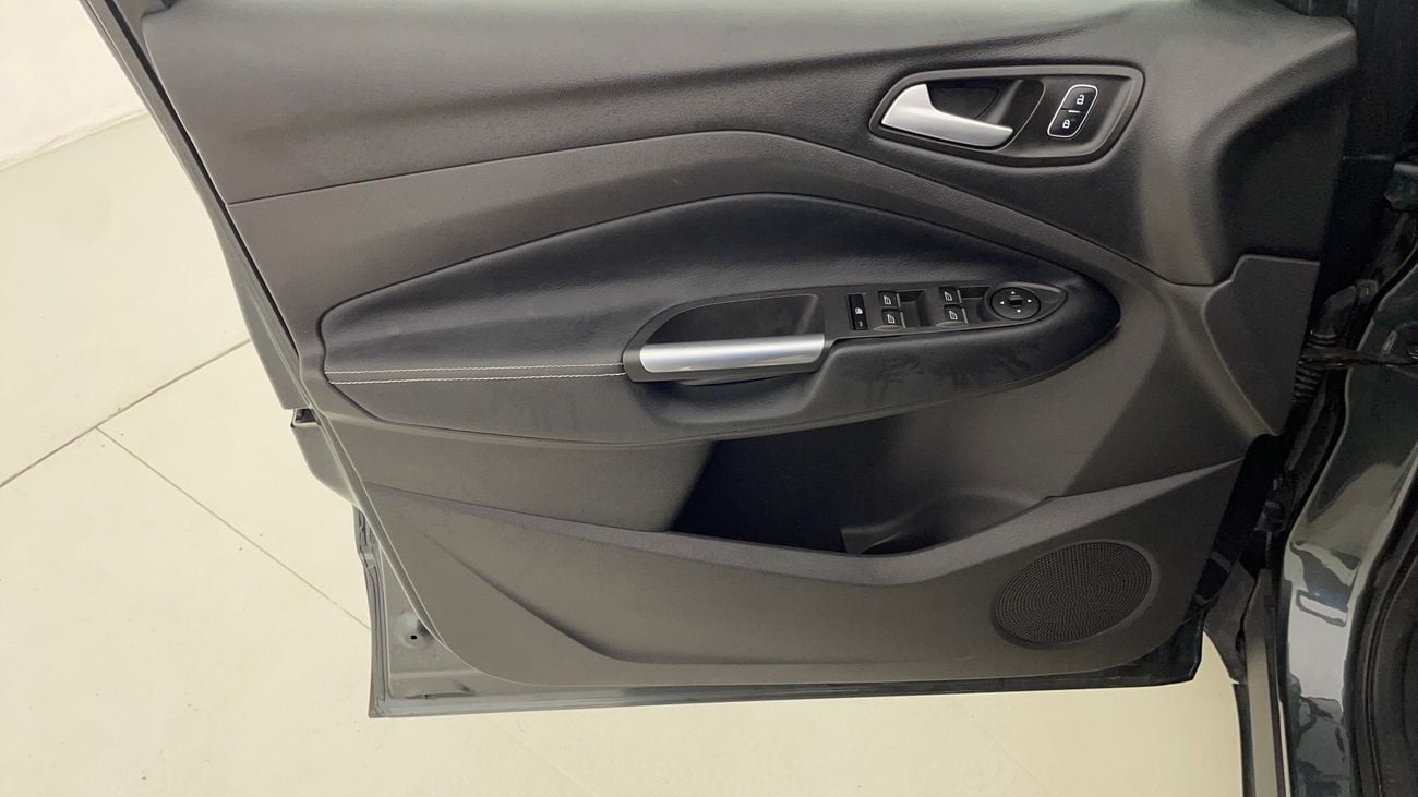 فورد إيسكاب SE 2 | بدون دفعة مقدمة | اختبار القيادة في المنزل