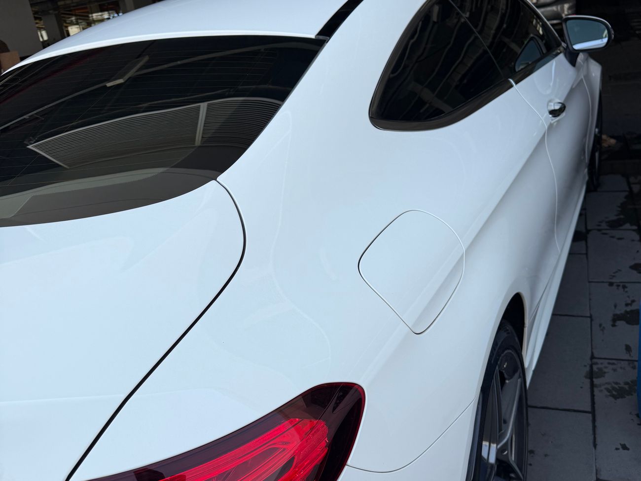 مرسيدس بنز C 200