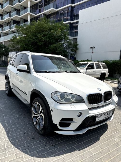 BMW X5 xDrive 35i 3.0L (7 Seater)