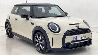 Mini Cooper S 2023 S | AED 1353/Month | 0 DP | 30 Day Return | Warranty | Service History