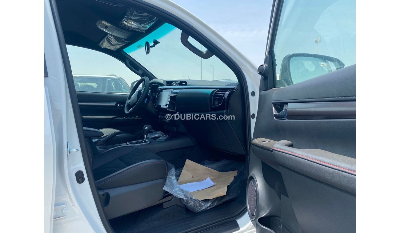 Toyota Hilux TOYOTA HILUX 2.8 GRS WHITE 2023