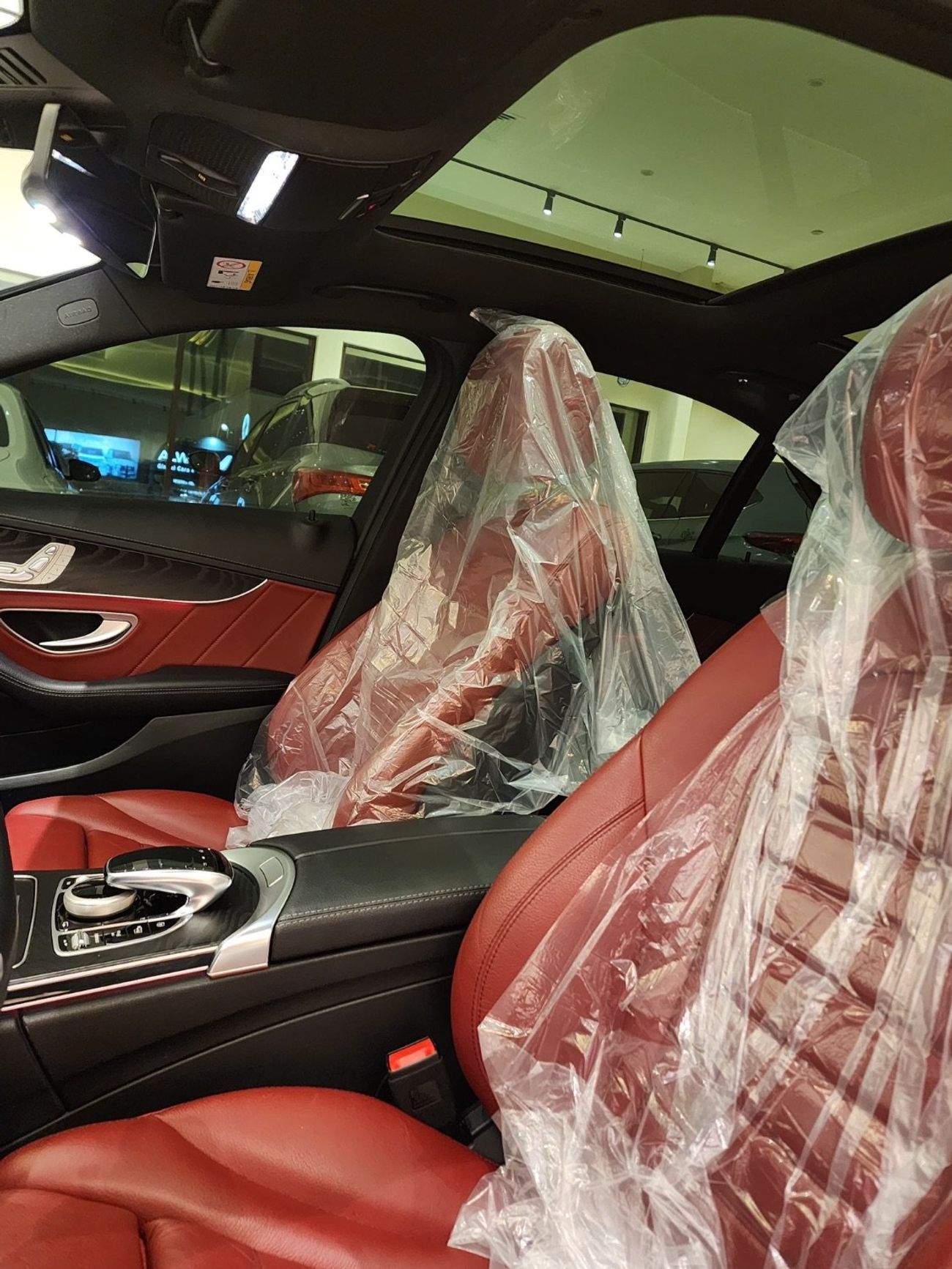 Mercedes-Benz C 200 Premium 2.0L