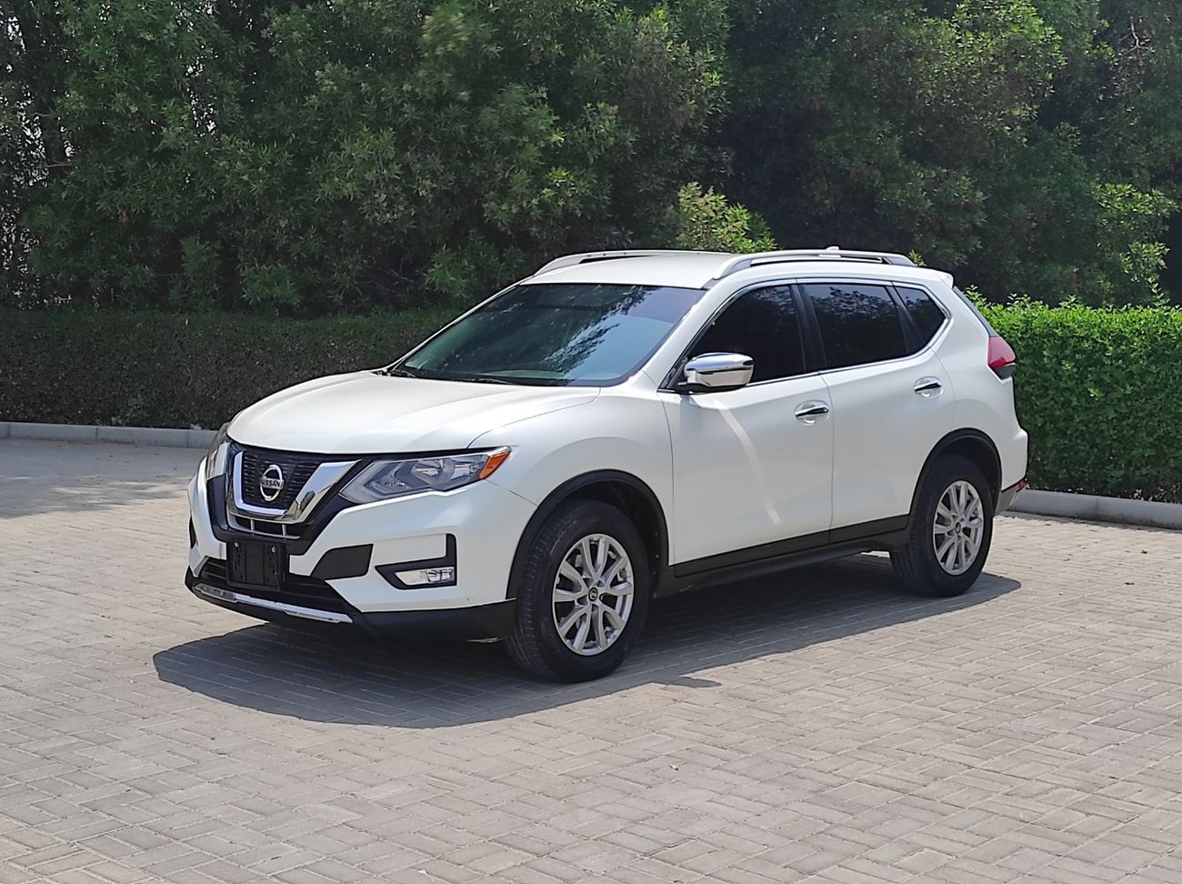 Nissan Rogue Nissan Rouge 2018 isa V4 2.4 Full automatic