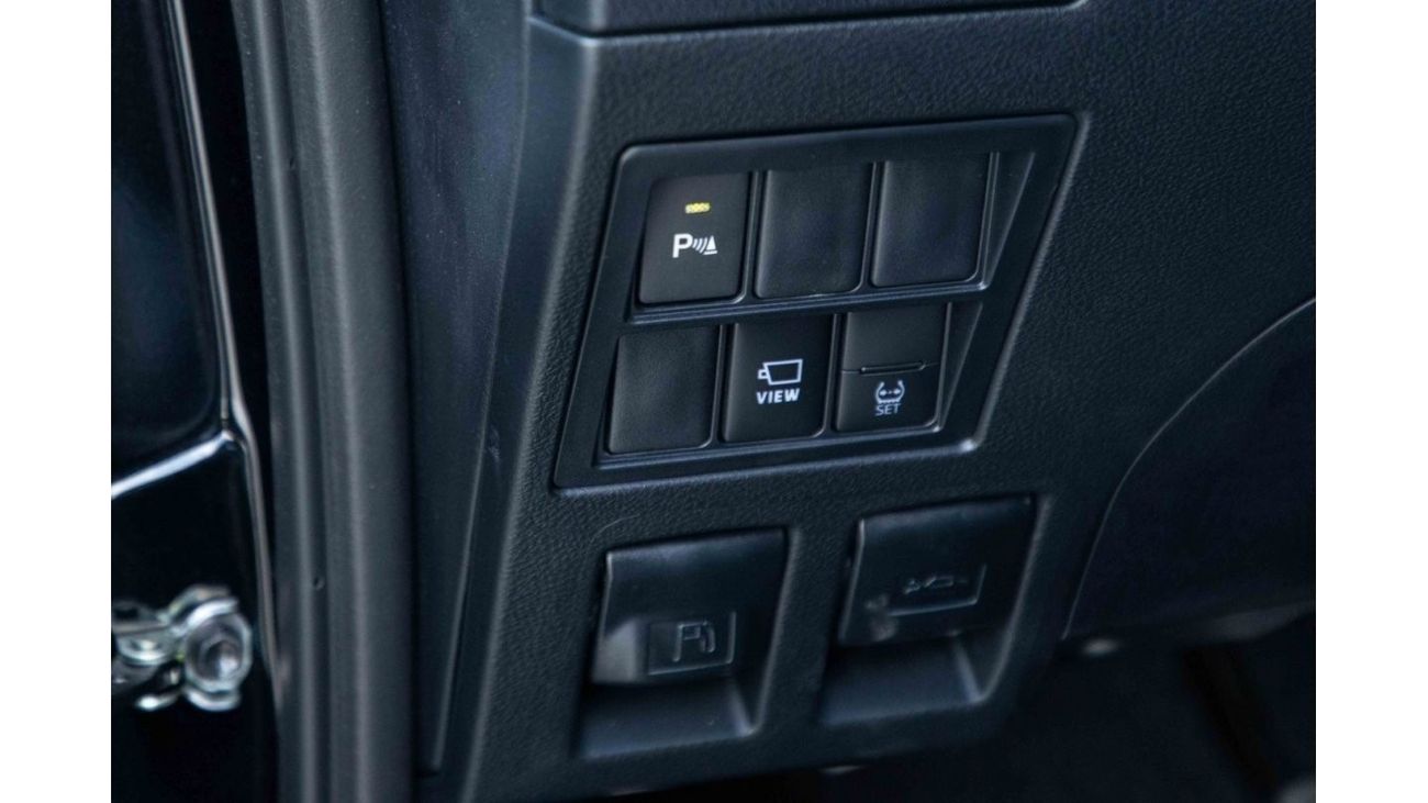 Toyota Hilux 2024 Toyota Hilux 4x4 DC 4.0 GR-S - Black inside Black