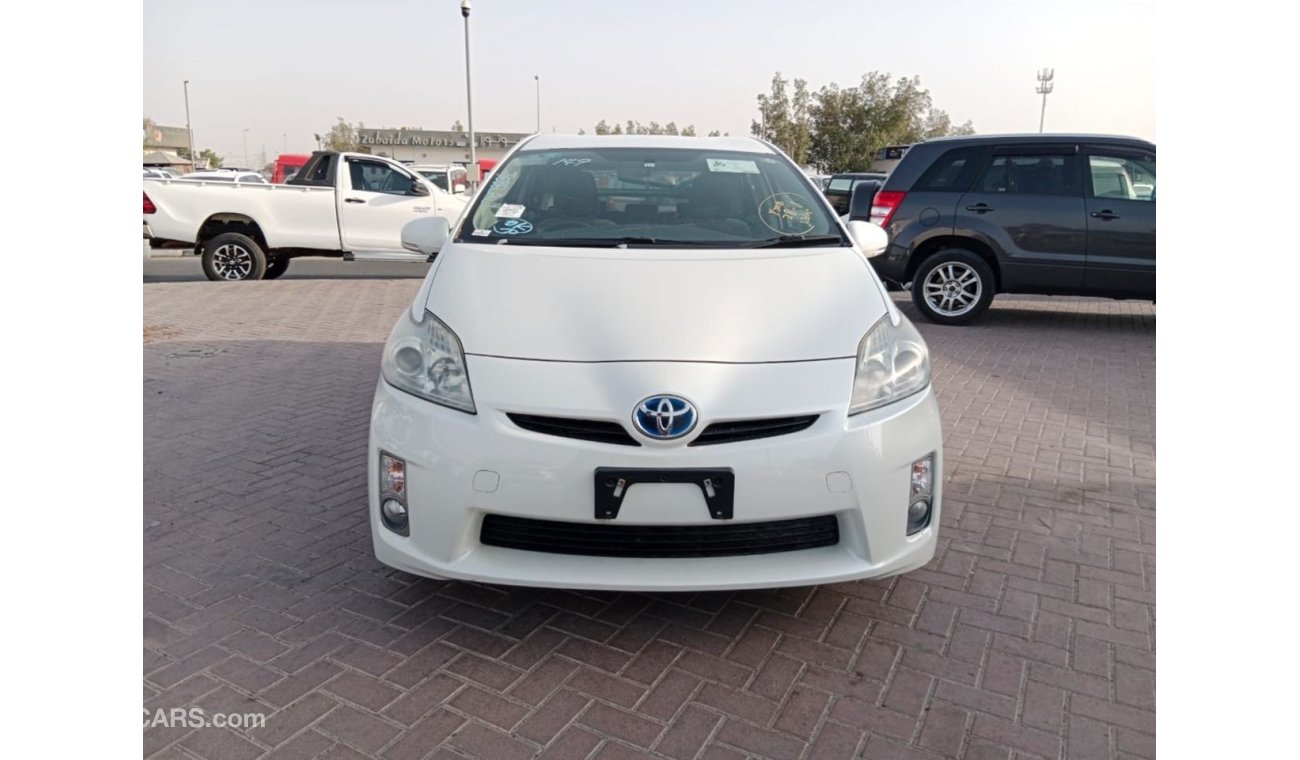 تويوتا برياس TOYOTA PRIUS RIGHT HAND DRIVE AVAILABLE (PM1561)