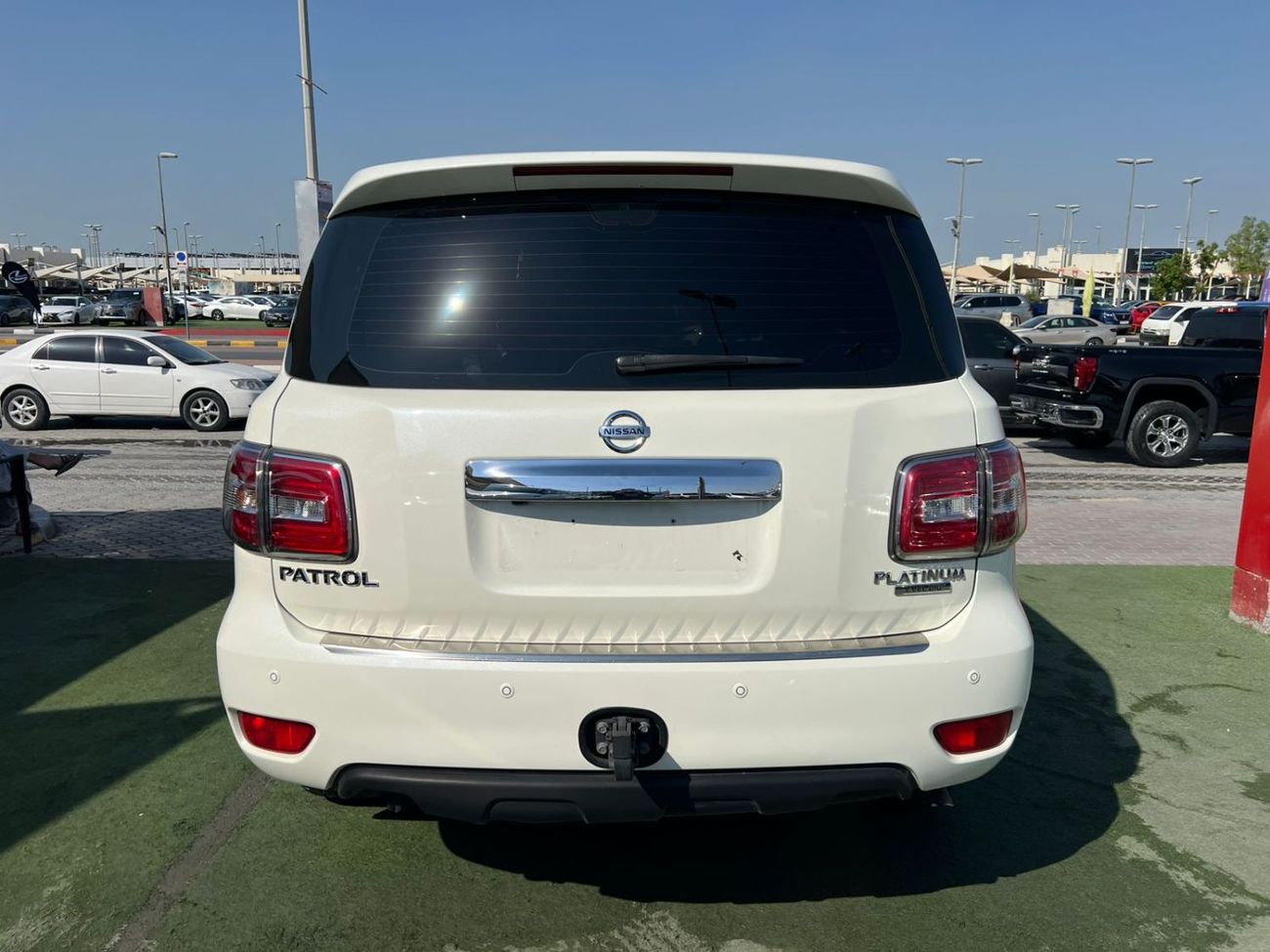 نيسان باترول LE Platinum 5.6L