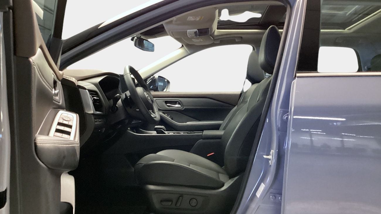 Nissan X Trail 2.5 N-TREK 4WD AUTO | Guaranteed Warranty | 0 Down Payment