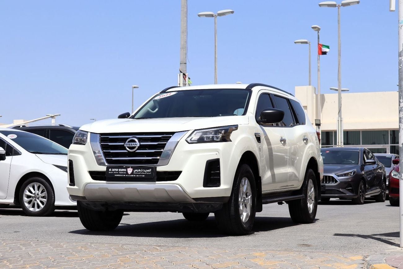 نيسان إكستيرا SE 4WD
