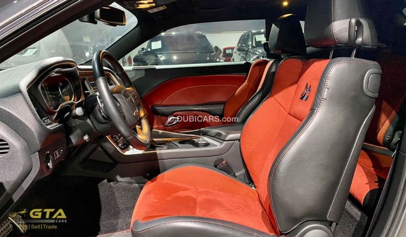 Dodge Challenger 2019 Dodge Challenger SRT Scatpack Widebody, Warranty+Service Contract, GCC, Low Kms