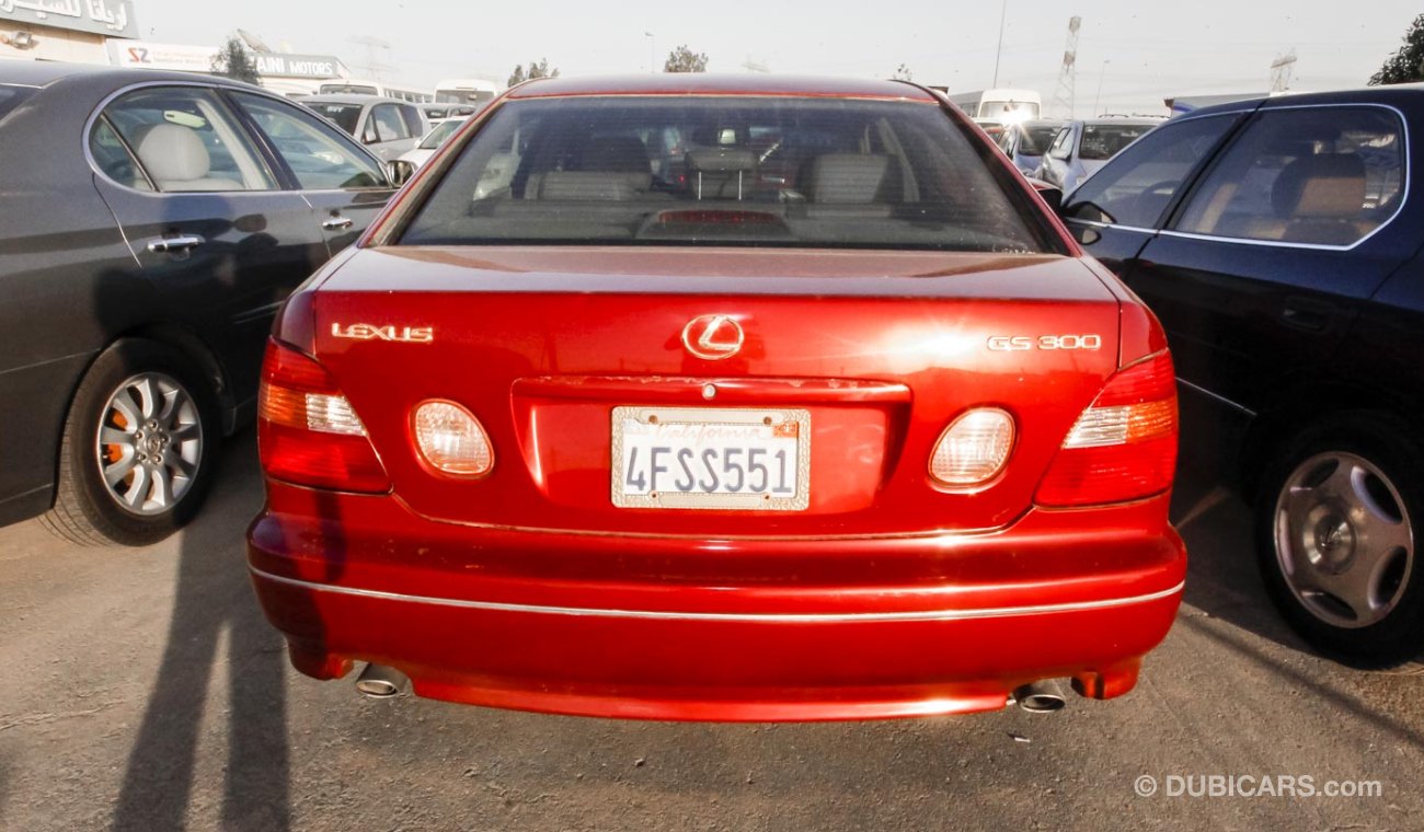 لكزس GS 300