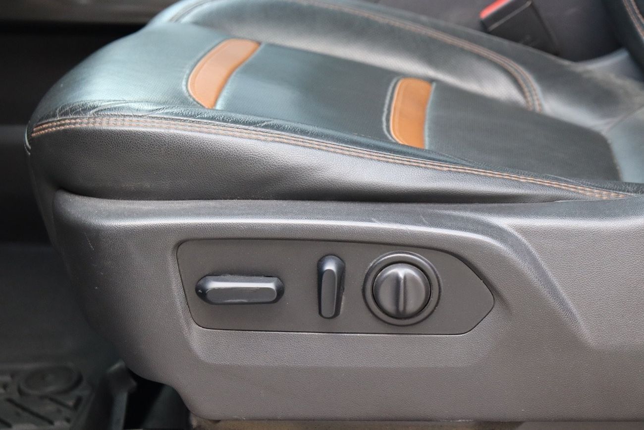 جي أم سي سييرا GMC Sierra AT4 5.3L 2Doors / GCC / 2021 / First Owner