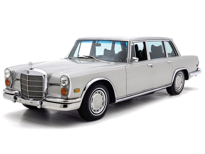 Mercedes-Benz 600 cover - Front Left Angled