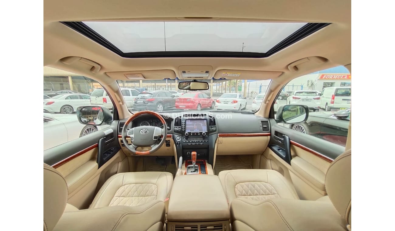 Toyota Land Cruiser GXR 60TH Anniversary V6 2015 GCC