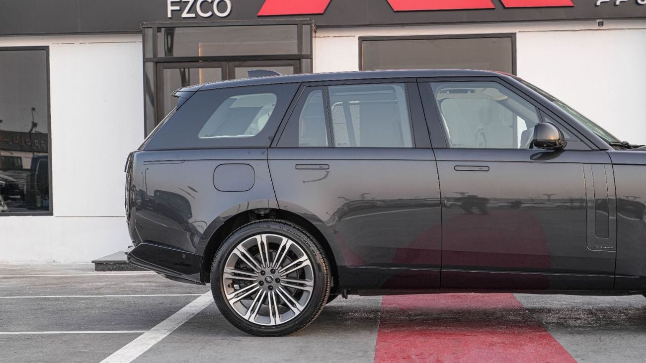 لاند روفر رينج روفر Autobiography P530 4.4L V8 GREY- WHITE 2025 MY EXPORT PRICE