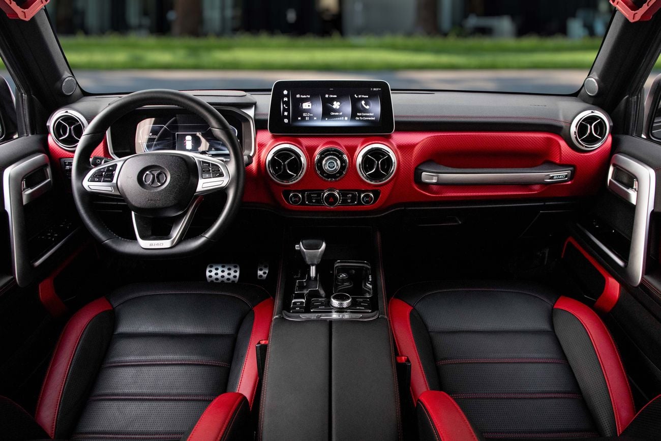 BAIC BJ40 LUXURY BJ40L | 1,763 P.M | 0% Downpayment | BAIC WARRANTY | FULL HISTORY