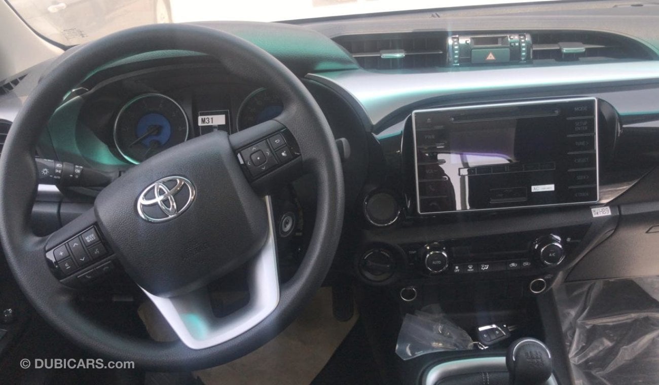 Toyota Hilux 4x4 diesel manual full option