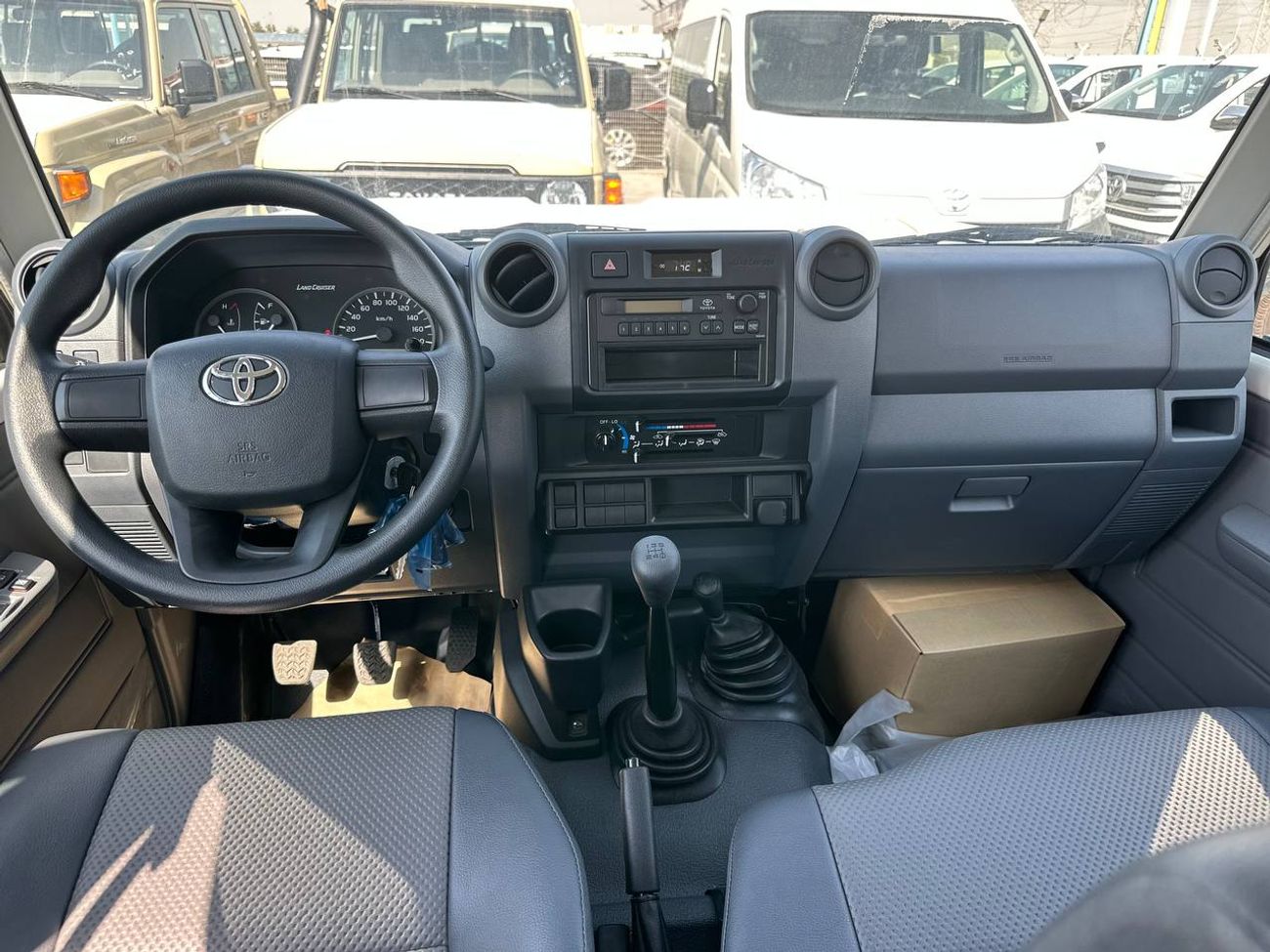 Toyota Land Cruiser 70 LC76 4.2L DSL M/T // 2025 // STD Option With Power Windows , 9 Seats // Special Offer // By Formula