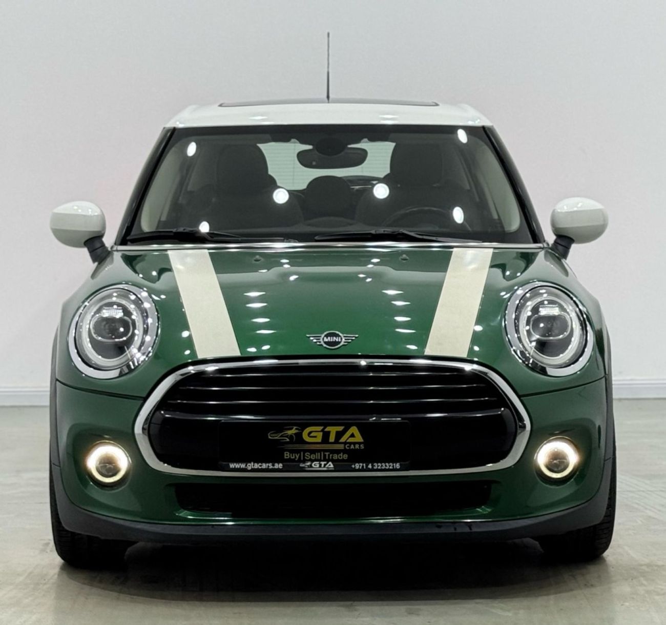 Mini Cooper Std 1.5L (4 Seater) 2020 MINI Cooper, Warranty, Full MINI Service History, Excellent Condition, GCC