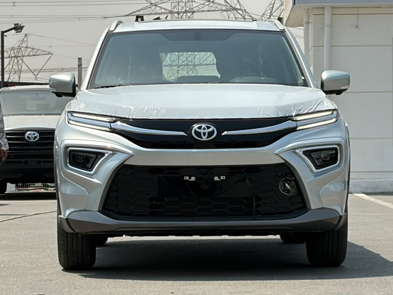 Toyota Urban Cruiser 1.5L V4 Petrol | Leather Seats| 360* Camera| Heads up Display | Digital AC | 2026MY