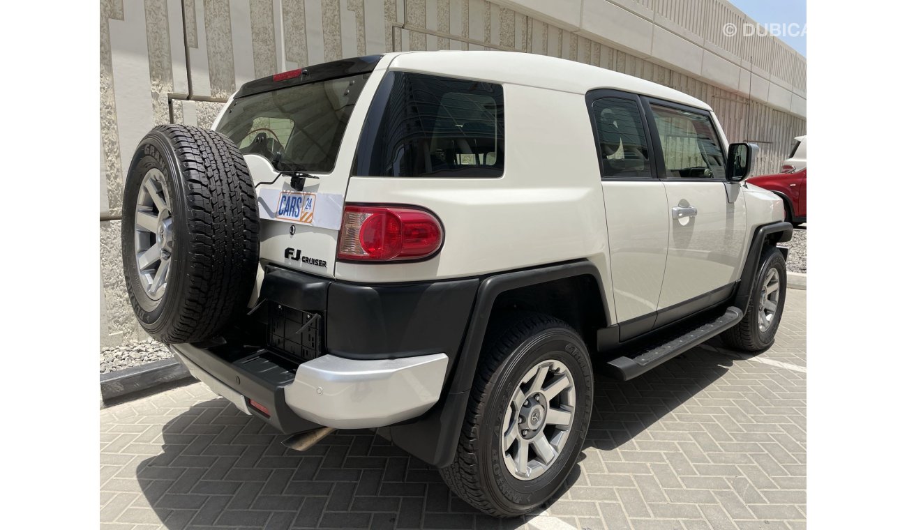 Toyota FJ Cruiser GXR 4 | Under Warranty | Free Insurance | Inspected on 150+ parameters