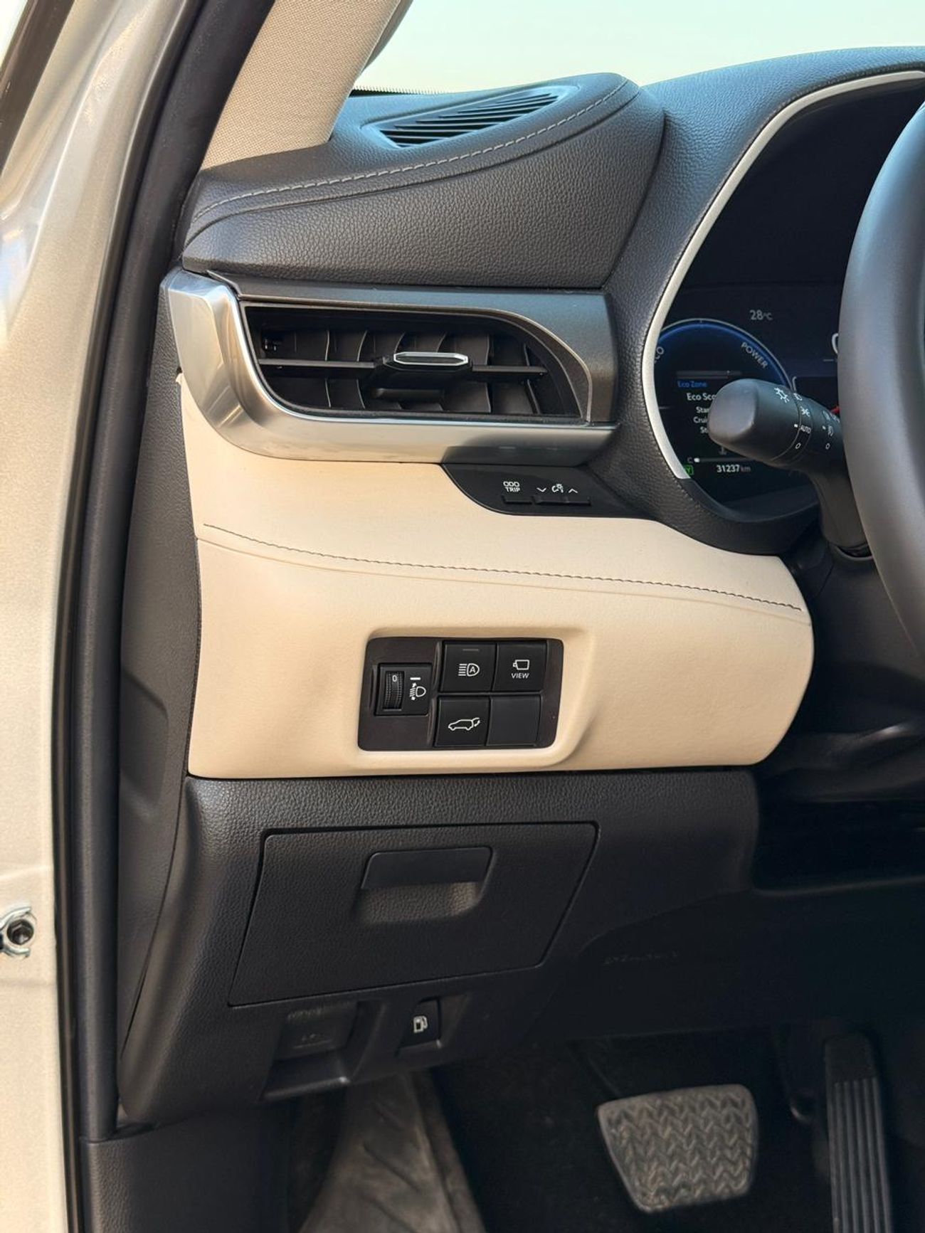 تويوتا تاندرا Platinum Hybrid 2024