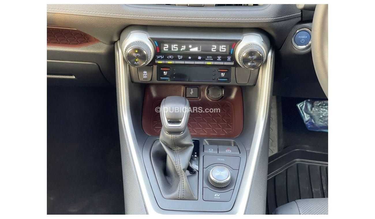 تويوتا راف ٤ 2022 [RHD] Hybrid Black Edition 2.5L 4WD Push Start 360 Camera 3 Modes of Driving Electric Seats Pre