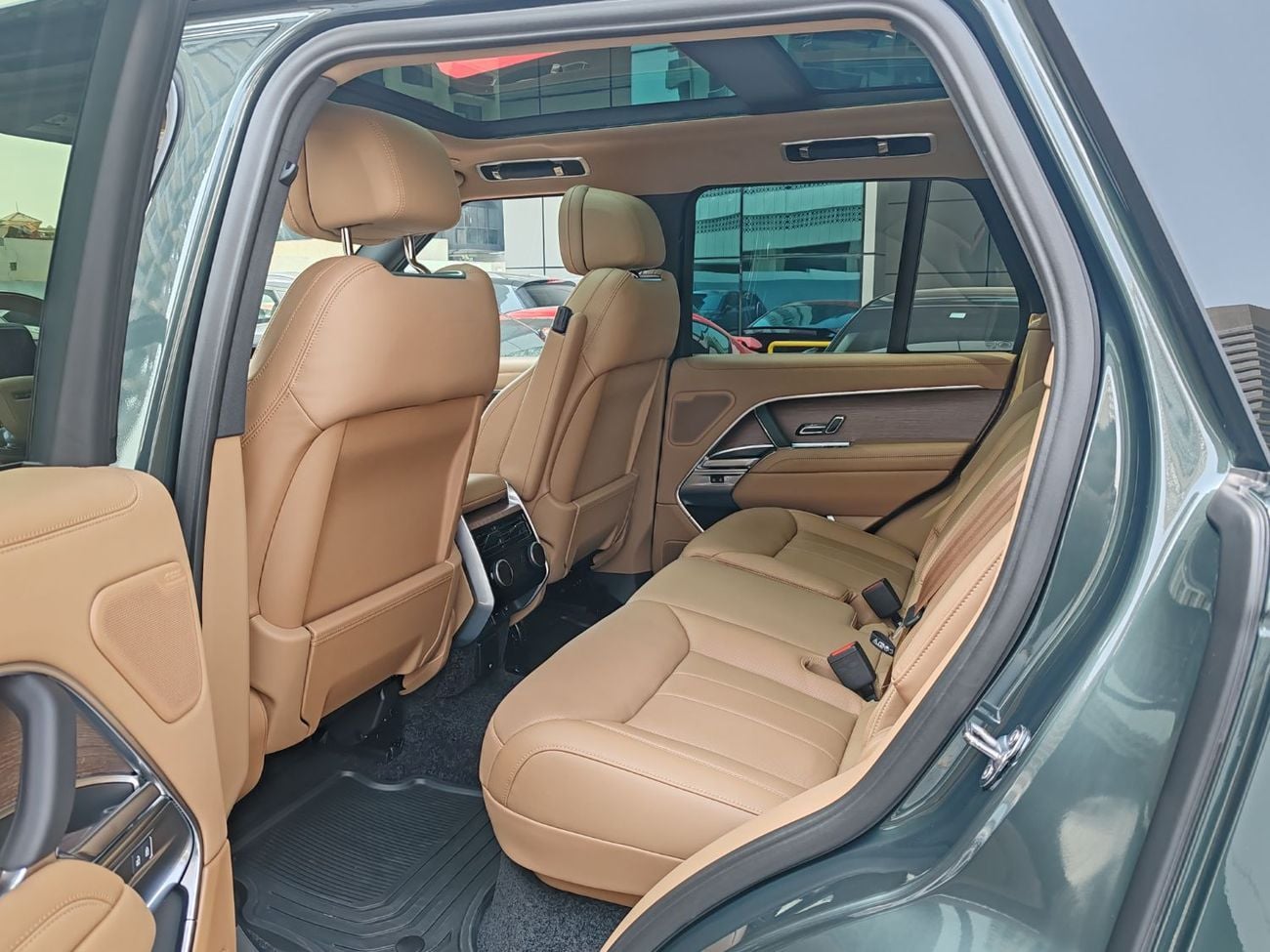 Land Rover Range Rover LWB HSE P530 4.4L