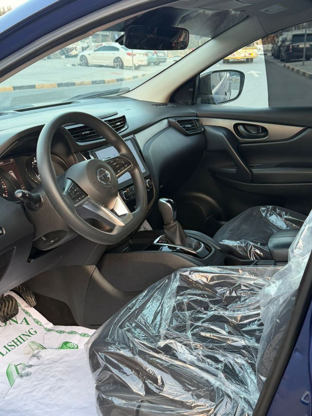 نيسان روج وراد فل ماعدا الفتحه