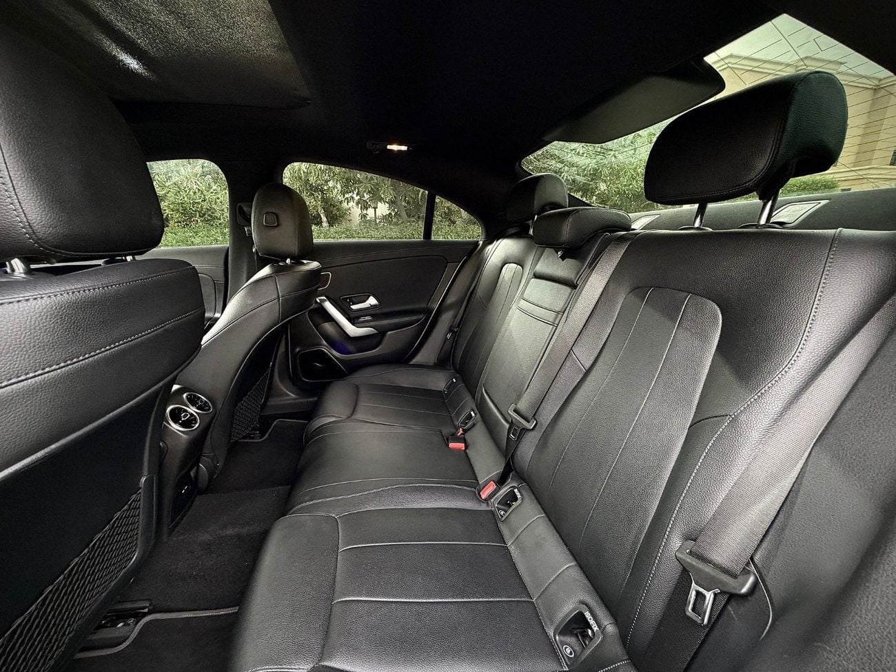 Mercedes Benz CLA250 PREMIUM AMG