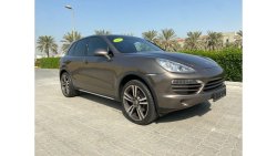 Porsche Cayenne Porsche cayenne s 2013 g cc full options accident free