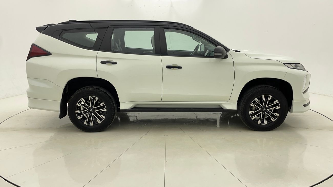 ميتسوبيشي مونتيرو سبورت GLS M/L PRIME EDITION 3 | بدون دفعة مقدمة | اختبار القيادة في المنزل