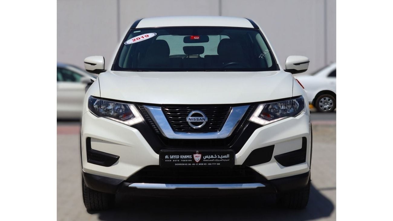 نيسان إكس تريل 2019 نيسان إكس تريل إس (T32)، سيارات الدفع الرباعي 5dr، 2.5 لتر 4 سلندر بنزين، أوتوماتيكي، دفع أمامي
