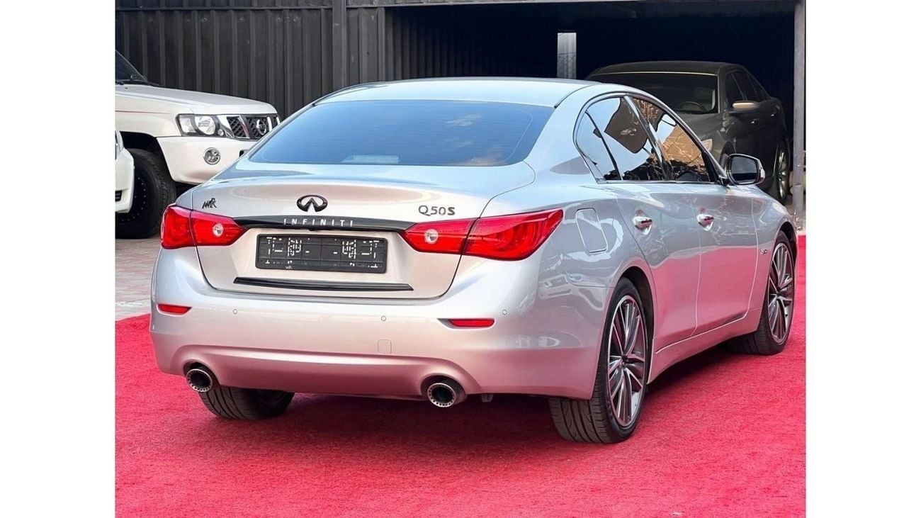 Infiniti Q50 Sport