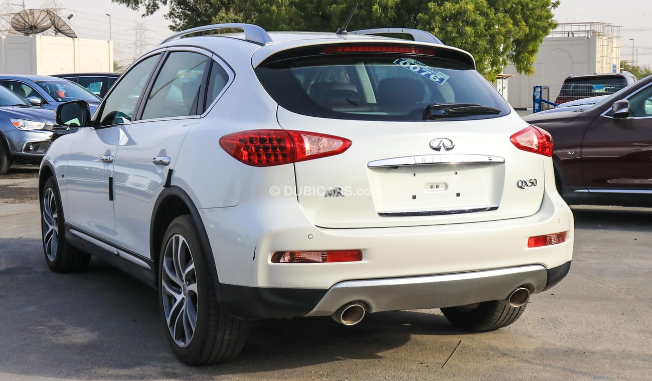 Infiniti QX50 Luxury 3.7L Agency Warranty Service Package GCC