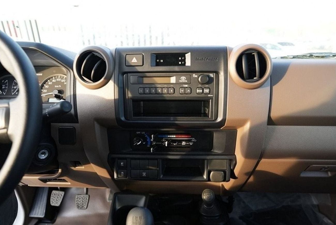 Toyota Land Cruiser 70 LC 78 HARDTOP 4.0L MT TOYOTA LAND CRUISER HARDTOP LC78 4.2L DIESEL V6 2026