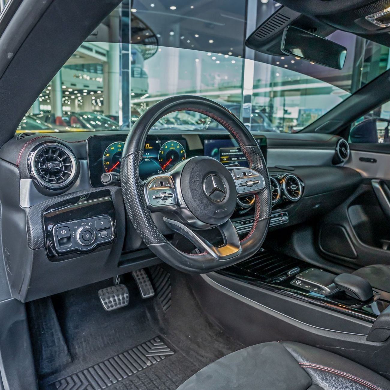 Mercedes Benz CLA 220  2022 MERCEDES CLA200 DONE 55,000KM