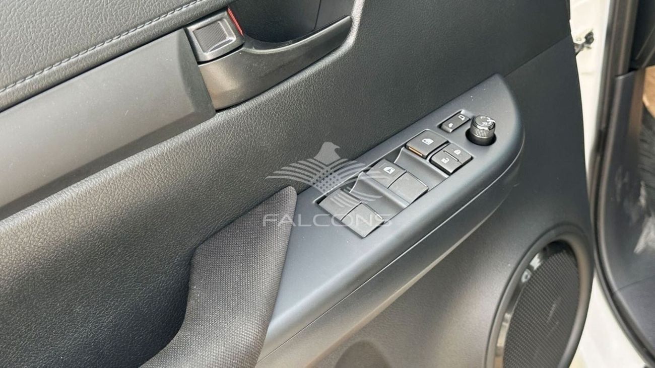 Toyota Hilux DLX Toyota/HILUX D DC 4WD/GUNG3 2.4L Turbo Comfort Power pack - Wide body MT