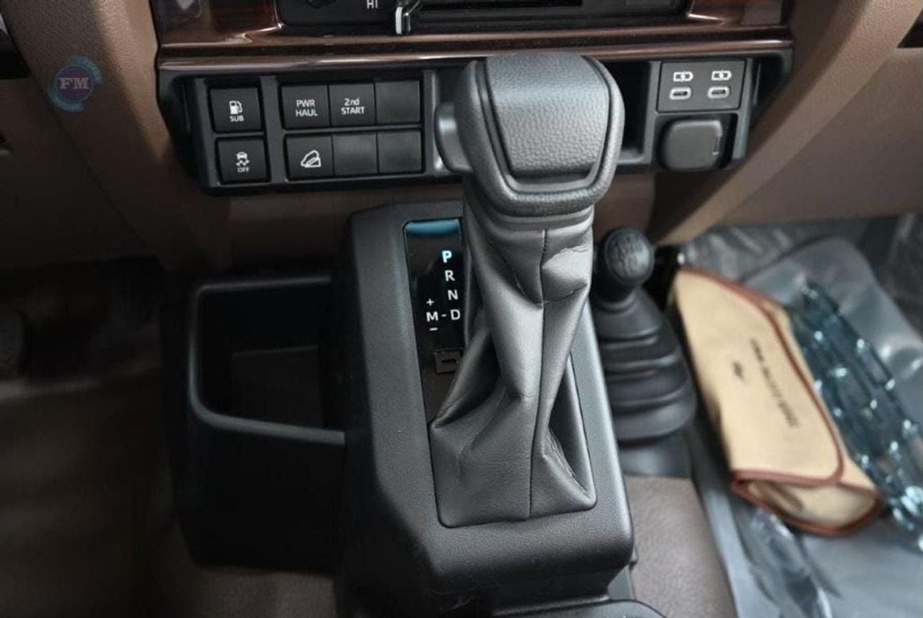 Toyota Land Cruiser Pick Up 79 Single Cab DLX 4.0L Petrol 4WD Automatic