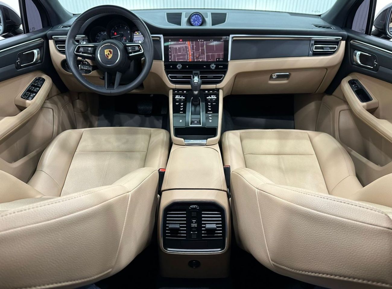 Porsche Macan 2023 Porsche Macan, February 2025 Porsche Warranty, Full Porsche Service History, Full Options, GCC