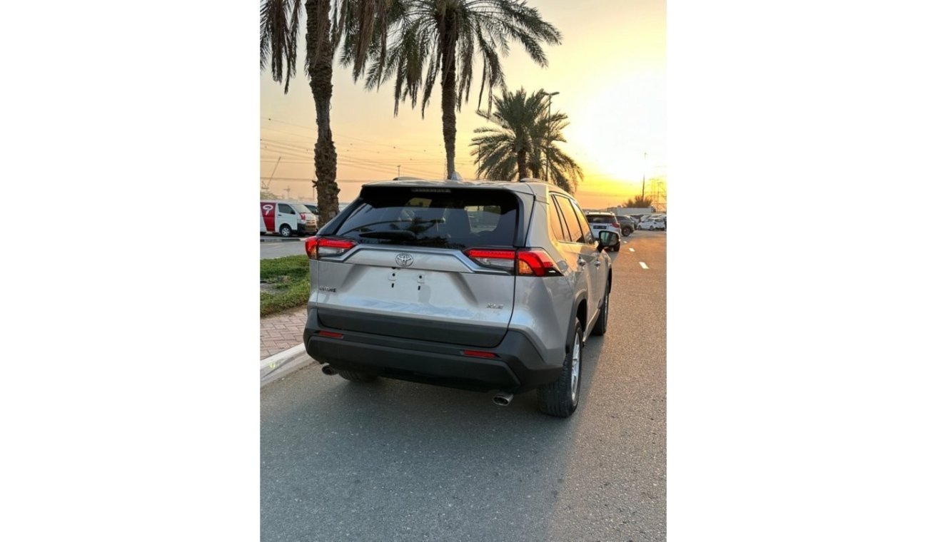 تويوتا راف ٤ 2020 Toyota RAV4 XLE imported from USA